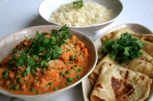 Butter chicken with Basmati rice and rotis